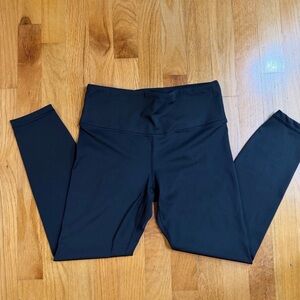 Athleta Elation Train 7/8 Tight in Black